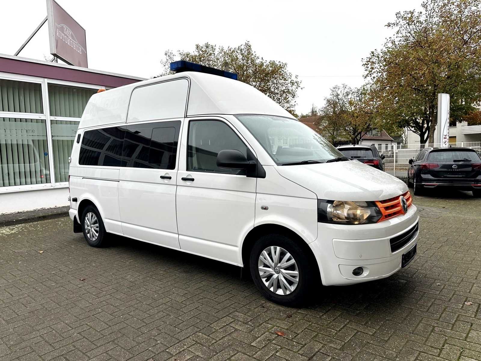 Volkswagen T5 KTW Krankenwagen