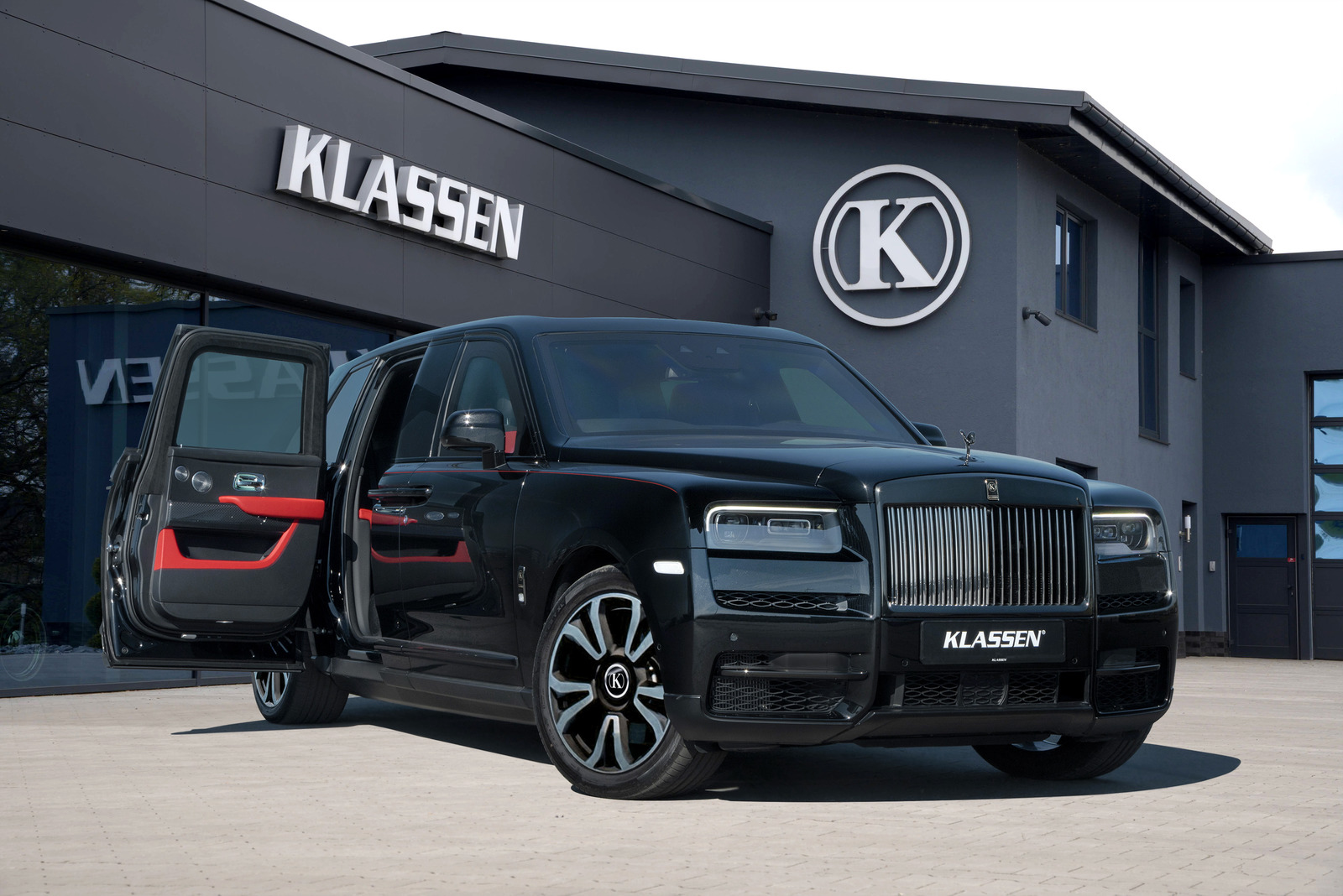 KLASSEN Based on Rolls Royce Cullinan Armored and Stretched cars +350mm  Armored Vehicles. Vehicle number: RCR_9001