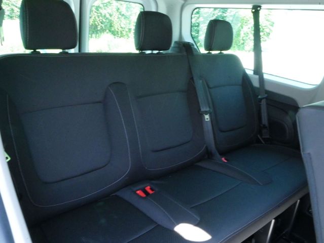 Renault Trafic (Bild 12)