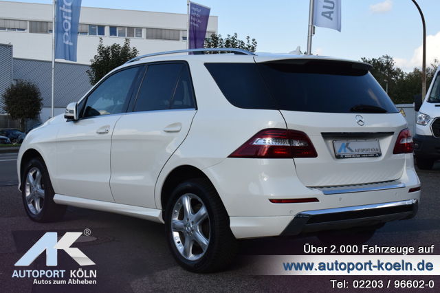 Mercedes-Benz ML 350 (Bild 7)