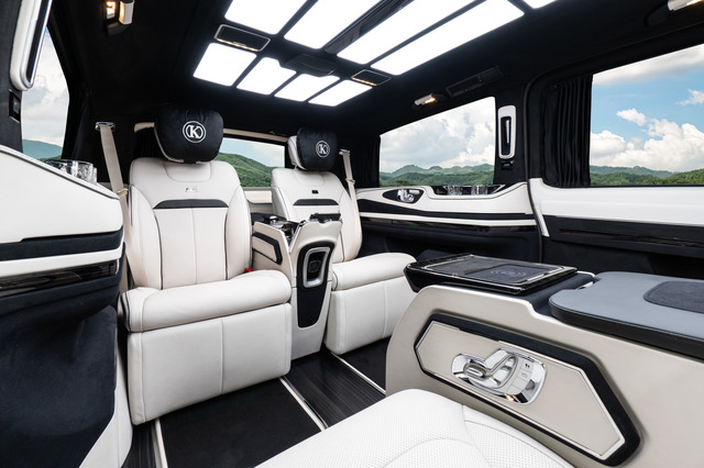 Mercedes Benz V-Class V 300 AMG - Business Edition luxury VIP VAN