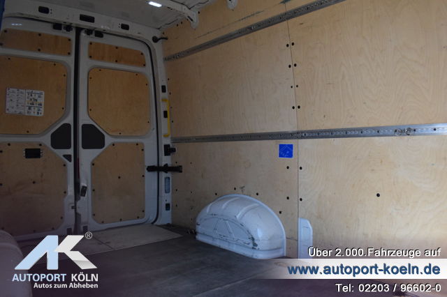 Volkswagen Crafter (Bild 13)