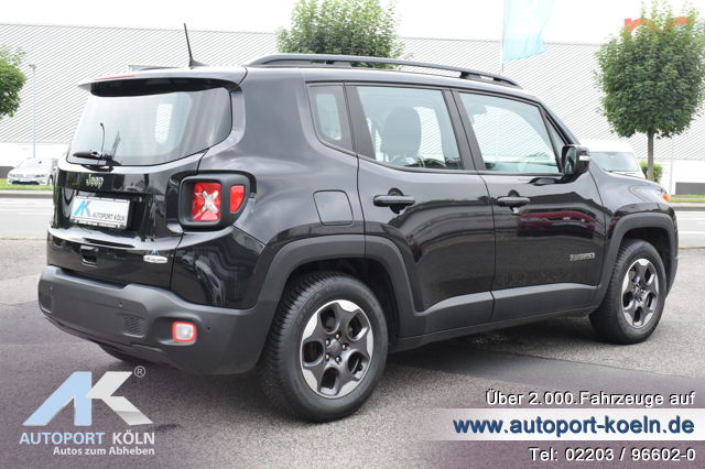 Jeep Renegade (Bild 9)