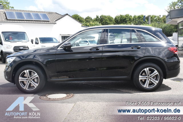 Mercedes-Benz GLC 300 (Bild 4)