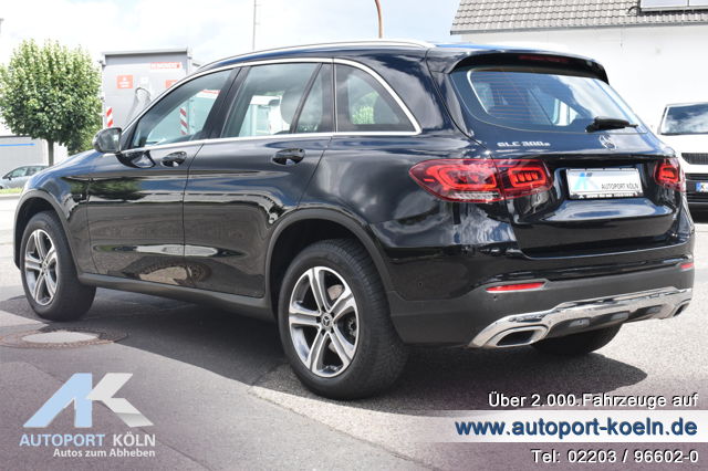 Mercedes-Benz GLC 300 (Bild 6)