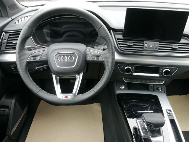 Audi Q5 (Bild 12)