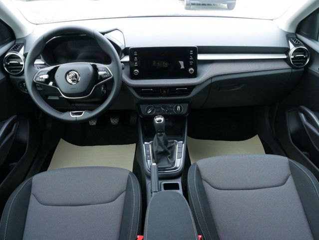 Skoda Fabia (Bild 11)