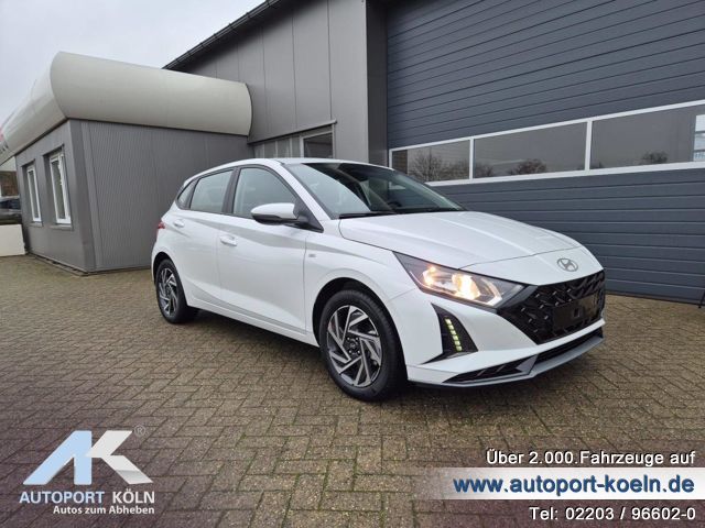 Hyundai i20 (Bild 9)